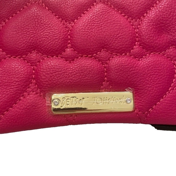 Betsey Johnson Pink and Black Heart Clutch - Picture 3 of 5